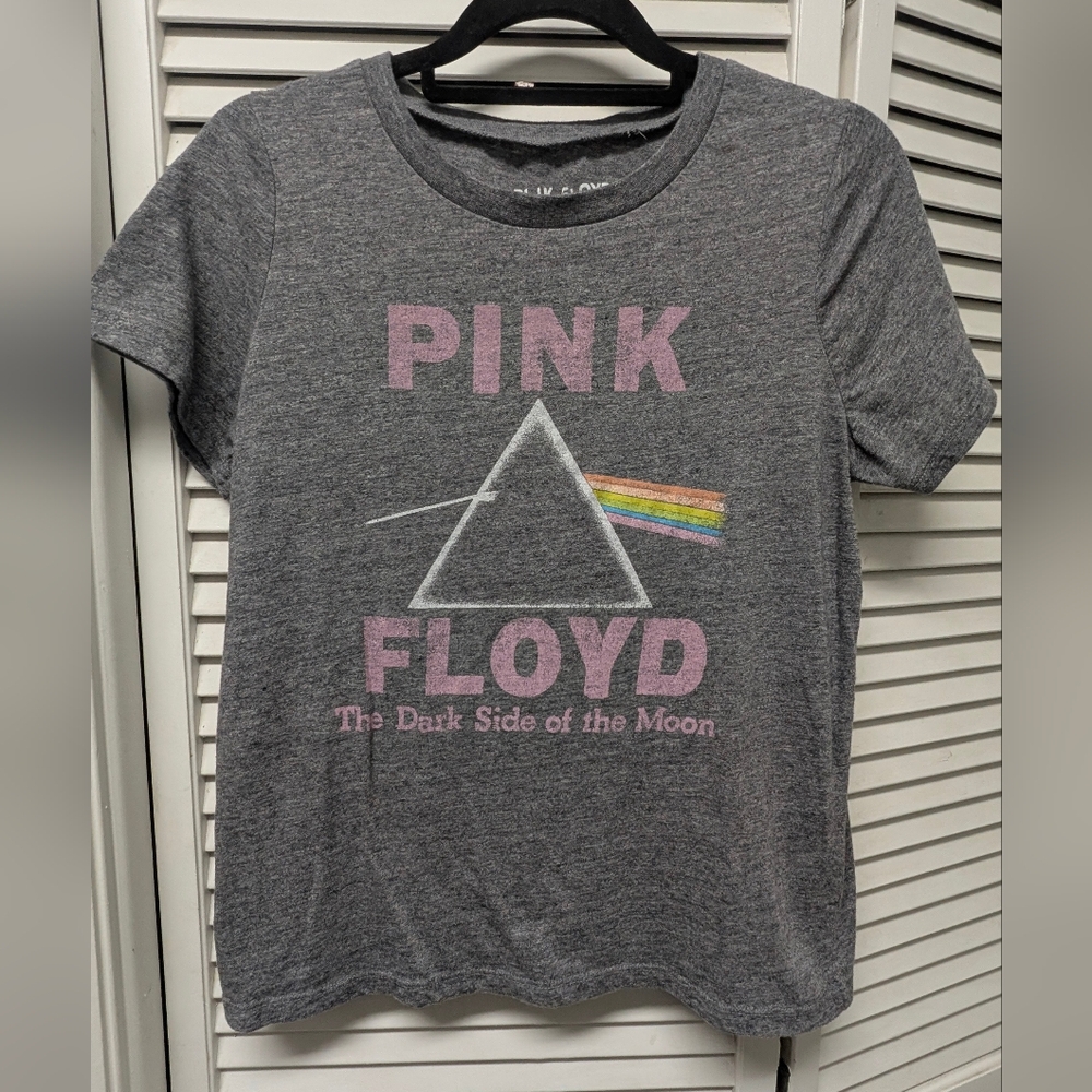 Pink Floyd - Dark SIde Of The Moon, Gray and Pink Graphic Band Tee